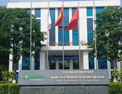 Hanoi delegates administrative procedures for foreign workers in industrial parks to authorities